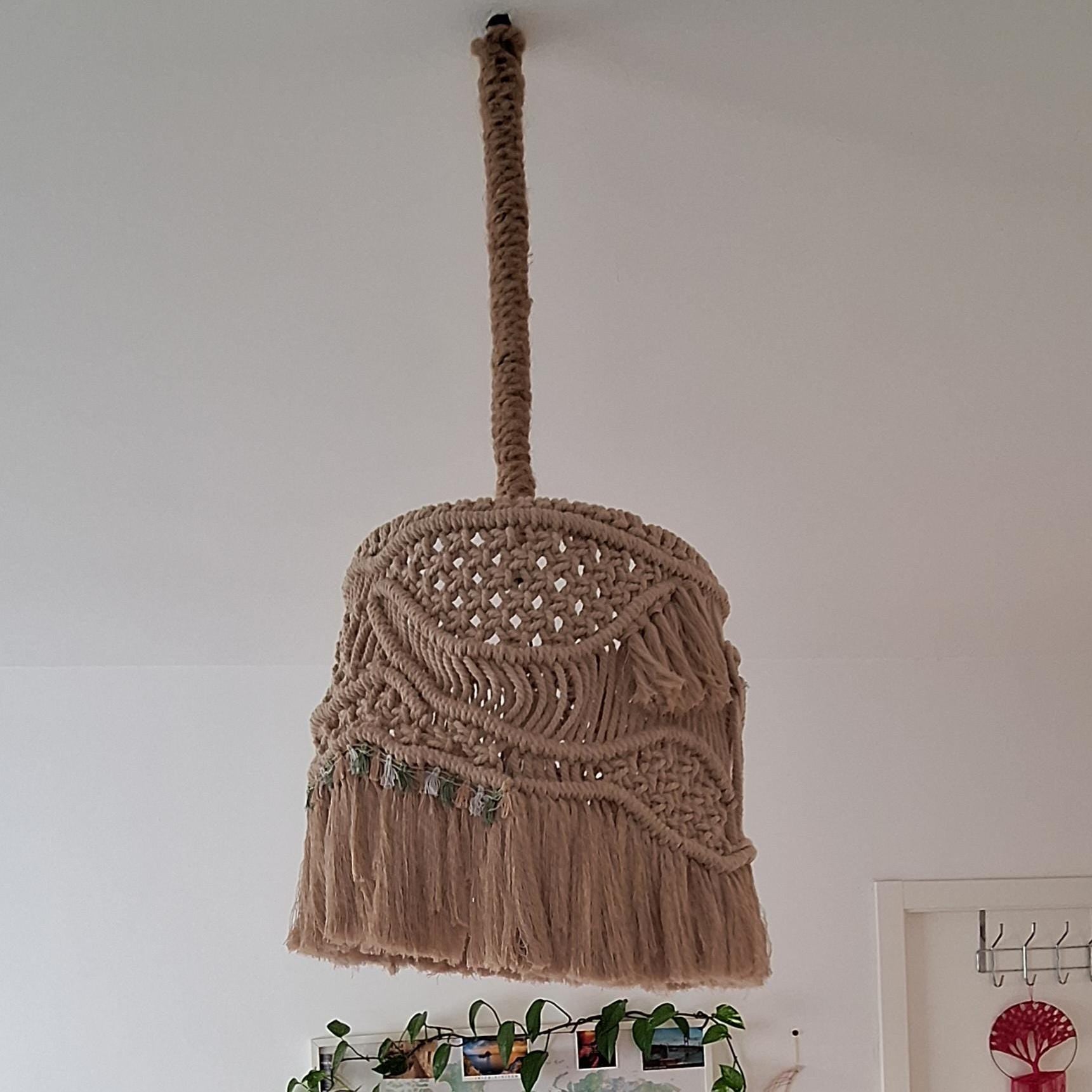 Pendant ceiling light