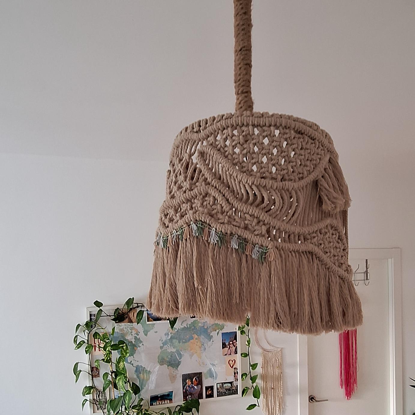 Pendant ceiling light