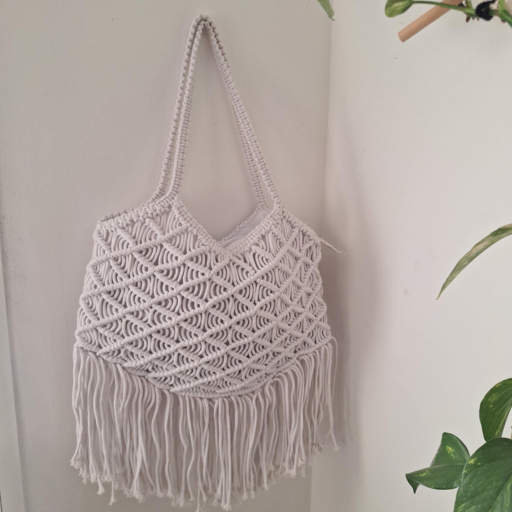 Bolso XL de Macramé con Flecos