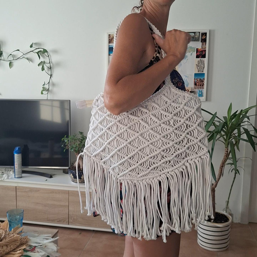 Bolso XL de Macramé con Flecos