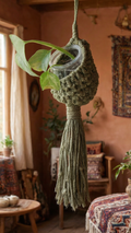 Nest plant stand